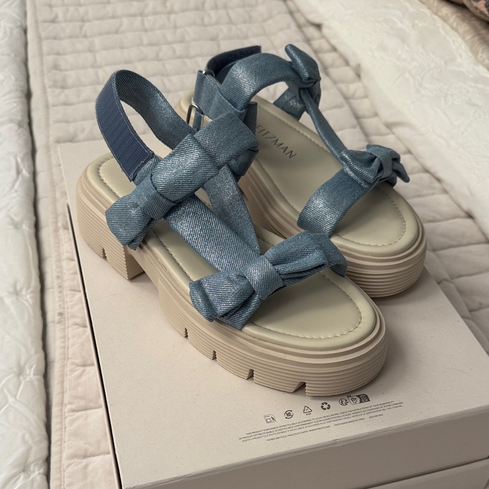 Stuart Weitzman 8 (38.5) Blue Bow Sandals